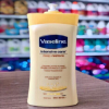 sữa dưỡng thể vaseline - 725ml - màu vàng